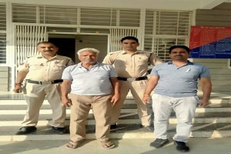 NEWS- लम्बे समय से 2 विभिन मामलों में केन्ट पुलिस कर रही थी तलाश, निम्बाहेड़ा का सुरेश लोठ गिरफ्तार, पहुंचा जैल, क्या हैं मामला पढ़े खबर