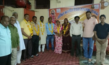 NEWS : शिक्षक दिवस का ये अवसर,बैरवा समाजजनो ने किया सम्मना समारोह,नागदा के बाबा रामदेव मंदिर में हुआ आयोजन,पढ़े ये खबर