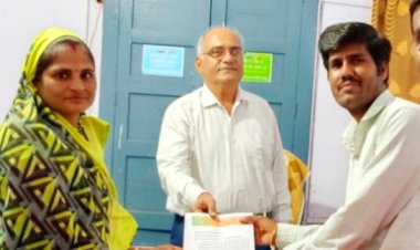 NEWS: जीरन वार्ड 14 पार्षद ने वार्ड विकास को लेकर CMO को सौपा ज्ञापन, पढ़े खबर...