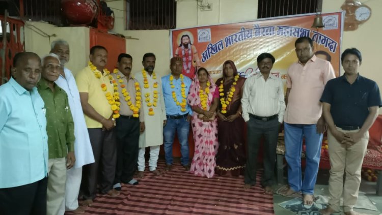NEWS : शिक्षक दिवस का ये अवसर,बैरवा समाजजनो ने किया सम्मना समारोह,नागदा के बाबा रामदेव मंदिर में हुआ आयोजन,पढ़े ये खबर