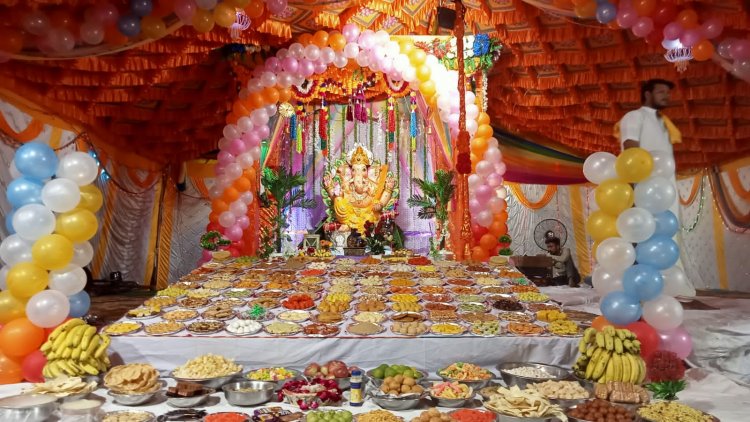 NEWS: रतनगढ़ में दस दिवसीय गणेश महोत्सव की धूम, सातवें दिन बप्पा को लगाया छप्पन भोग, पढ़े खबर