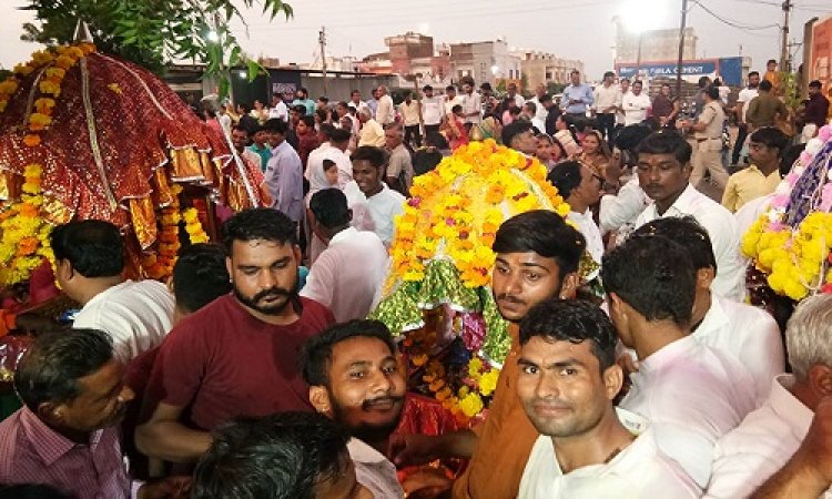 NEWS: मनासा में धूमधाम से मनाई ढोल ग्यारस, निकला भव्य चल समारोह, जगह-जगह हुआ स्वागत, पढ़े खबर