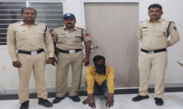 NEWS: अलग-अलग थानों में कई प्रकरण दर्ज, पुलिस को लंबे समय से तलाश, अब पिपलियामंडी पुलिस की कार्यवाही, आरोपी दिनेश गिरफ्तार, पढ़े खबर