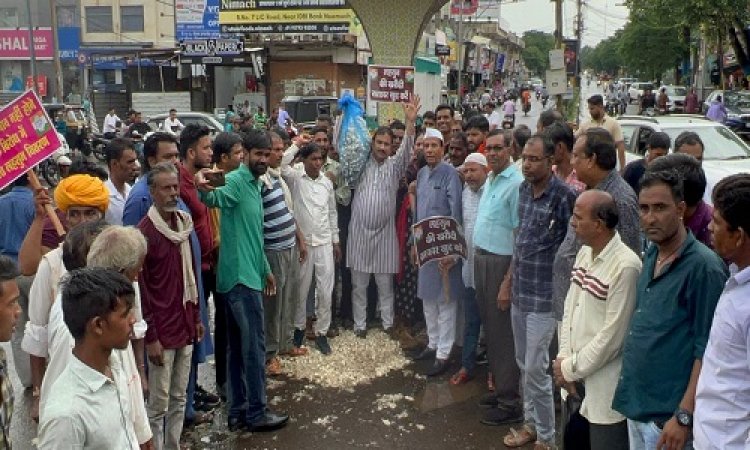 NEWS: कांग्रेस नेता और जिला पंचायत सदस्य बाहेती का जन्मदिन आज, जन समस्याओं के लिए किया समर्पित, स्वास्थ्य, सड़क और किसानों से जुड़े मुद्दों पर प्रदर्शन, पढ़े खबर