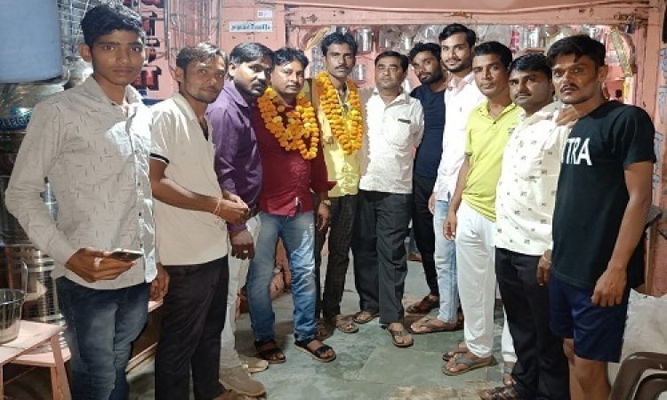 NEWS: श्रवण गुर्जर जावद, तो मोहन गुर्जर रतनगढ़ ब्लॉक आईटी सेल अध्यक्ष नियुक्त, ईष्ट मित्रों ने पुष्पाहार पहनाकर दी बधाई, पढ़े खबर