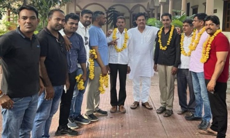 NEWS: ग्राम सेवा सहकारी समिति के चुनाव संपन्न, नवनिर्वाचित GSS अध्यक्ष, उपाध्यक्ष एवं सदस्यों का सहकारिता मंत्री आंजना ने किया स्वागत, पढ़े खबर