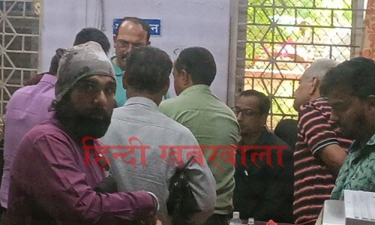 BIG BREAKING: लोकायुक्त टीम की नीमच नगर पालिका में बड़ी कार्यवाही, इस कर्मचारी को रिश्वत लेते रंगे हाथों पकड़ा, पढ़े ये खबर