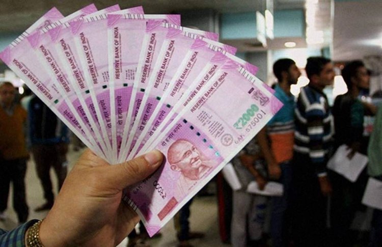 NEWS: कर्मचारियों के लिए हाई कोर्ट का बड़ा फैसला, शासन को आदेश, मिलेगा दूसरे और तीसरे समयमान-वेतनमान का लाभ, पढ़े ये खबर