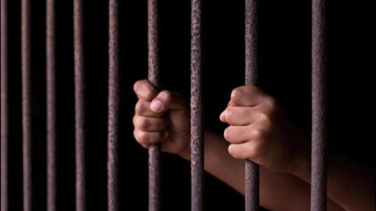 BIG NEWS: जावी-सरवानिया रोड़, और पुलिस का चैकिंग पॉइंट, फिर तेज रफ्तार वेन को रोका, तलाशी में मिली डोडाचूरा की बड़ी खेप, अब गिरदौड़ा का तस्कर राहुल सलाखों के पीछे, न्यायालय ने सुनाई ये बड़ी सजा, पढ़े खबर