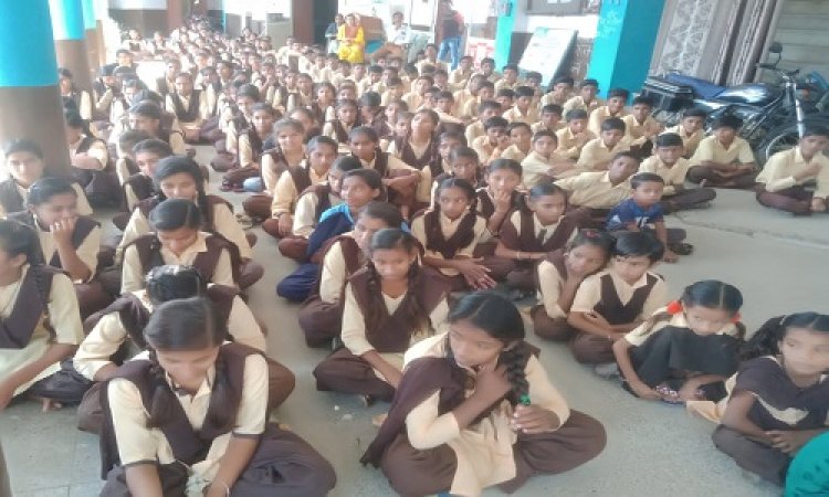 NEWS: शासकीय विद्यालय पालसोड़ा में आओं जिले को जाने कार्यक्रम संपन्न, छात्रों को दी महत्वपूर्ण जानकारियां, पढ़े खबर
