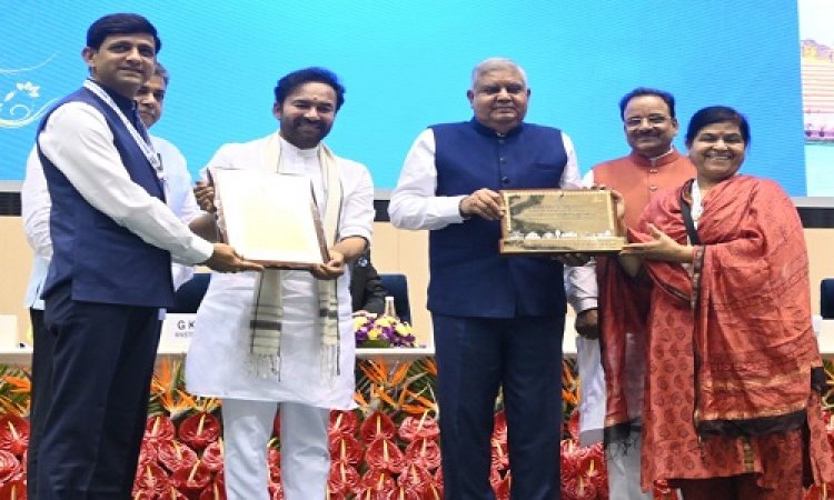 WOW ! राष्ट्रीय पर्यटन पुरस्कार में छाया मध्य प्रदेश, पर्यटन मंत्री सुश्री ठाकुर ने ग्रहण किए पुरस्कार, इंदौर और उज्जैन सहित इन शहरों का नाम शामिल, पढ़े खबर
