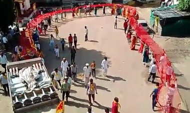 NEWS: ग्राम जमुनिया रावजी से नारसिंह माता मंदिर तक निकाली विशाल चुनरी यात्रा, दरबार में की समर्पित, पढ़े खबर