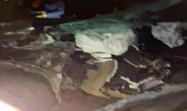 OMG ! मालखेड़ा फंटे पर दर्दनाक हादसा, पहले फटा टायर, फिर असंतुलित होकर पलटी कार, विशाल की मौके पर मौत, दो युवकों की हालत गंभीर, जिसने भी देखा खड़े हो गए रौंगटे, पढ़े ये खबर