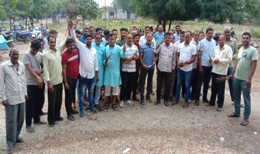 BIG NEWS: जिले में मूसलाधार बारिश, खेतों में फसल खराब, किसानों में चैहरे पर मायूसी, अब इस संगठन ने बुलंद की आवाज, अन्नदाताओं के साथ सदस्य पहुंचे कार्यालय, तहसीलदार को सौंपा ज्ञापन, पढ़े खबर