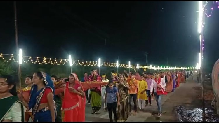 NEWS: मनासा भाटखेड़ी नाका स्थित बालाजी मंदिर से भादवा माता मंदिर तक निकाली गई 251 मीटर लंबी चुनरी यात्रा, पढ़े खबर