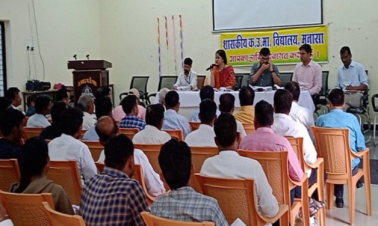 NEWS: मुख्यमंत्री जनसेवा अभियान, मनासा में अधिकारीयों ने की समीक्षा, इस पंचायत सचिव को निलंबित करने के निर्देश, पढ़े खबर