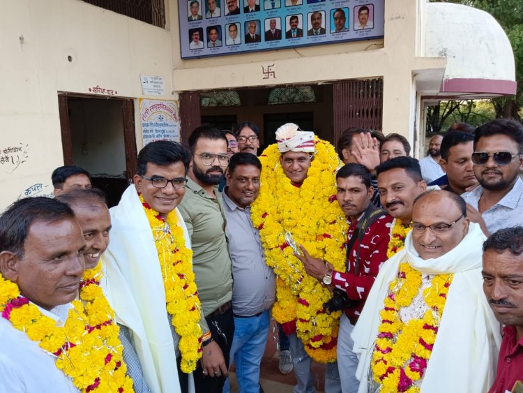 BIG NEWS: लोकतांत्रिक प्रक्रिया से नीमच जिला प्रेस क्लब के अध्यक्ष चुने गए श्याम गुर्जर, सचिव मनीष चांदना निर्वाचित, पढ़े ये खबर