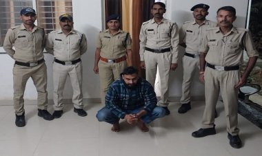 BIG NEWS: कंजार्डा चौकी पुलिस की बड़ी कार्यवाही, काले सोने के साथ तरसेम सिंह गिरफ्तार, अब इनकी तलाश, पढ़े खबर