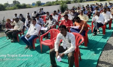 NEWS: ग्रामीण बैंक द्वारा जागरूकता शिविर का आयोजन, अधिकारीयों ने शासकीय योजनाओं के संबंध में दी जानकारी, पढ़े मनीष जोलान्या खबर