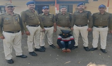 BIG NEWS: काली लक्जरी कार में काला कारोबार, खाकी को देख मारा यूटर्न, फिर शामगढ़ पुलिस ने घेराबंदी कर पकड़ा, तलाशी में मिली 50 लाख की स्मैक, तस्कर धर्मेन्द्र चढ़ा हत्थे, पढ़े खबर