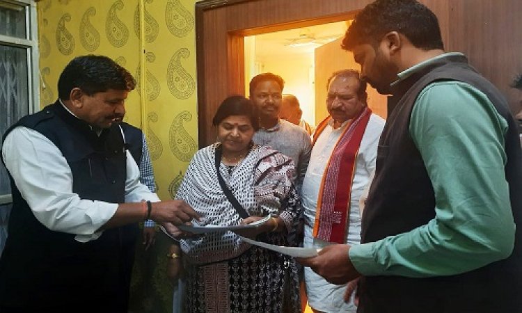 NEWS: विधायक परिहार के साथ बीजेपी नेता ने की प्रभारी मंत्री से मुलाकात, जीरन बायपास को लेकर की चर्चा, सौंपा पत्र, पढ़े खबर