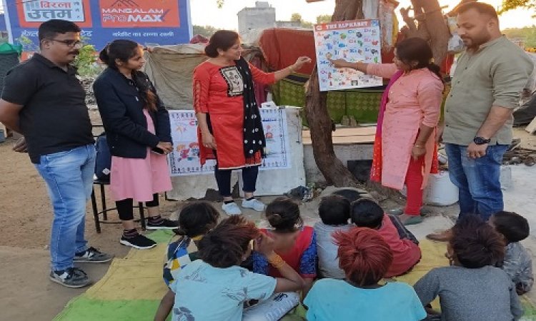 NEWS: चाईल्ड रिलिफ फाउंडेशन के सदस्य पहुंचे झुग्गी बस्ती, बच्चों को दी नशा मुक्ति की समझाइश, मेघना जैन बोली- भारत की संस्कृति बचाओं, अब तो नशे पर रोक लगाओं, पढ़े खबर