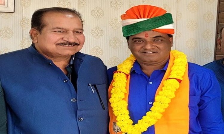 NEWS: विजय बाफना सीताराम जाजू महाविद्यालय में जनभागीदारी अध्यक्ष मनोनीत, विधायक परिहार ने दी बधाई, ईष्ट मित्रों में हर्ष व्याप्त, पढ़े खबर