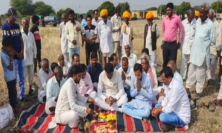 NEWS: ग्राम जालिनेर में होगा सामुदायिक भवन का निर्माण, सीसी रोड़ भी स्वीकृत, विधायक मारू ने किया भूमिपूजन, पढ़े खबर