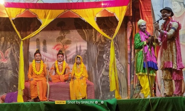 NEWS: रामनगर की शिव वाटिका में रामलीला नाट्य मंचन का आयोजन, कलाकारों ने दी सीता हरण की विशेष प्रस्तुतियां, और क्या कुछ रहा खास, पढ़े मनीष जोलान्या की खबर