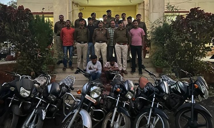 BIG NEWS: घरों की रैकी करते, साथियों को देते सूचना, फिर शुरू होता चोरी का बड़ा खेल, अब जीरन पुलिस की कार्यवाही, अंतर्राज्यीय वाहन चोर गिरोह का पर्दाफाश, छोटी सादड़ी क्षेत्र के दो आरोपी गिरफ्तार, पढ़े खबर