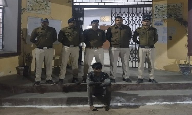 NEWS: जमानत से फरार हुआ दिनेश, मुखबीर की सूचना मिली, तो मनासा पुलिस ने दी दबिश, आरोपी गिरफ्तार, कौन से अपराध में हुआ था रफूचक्कर, पढ़े खबर