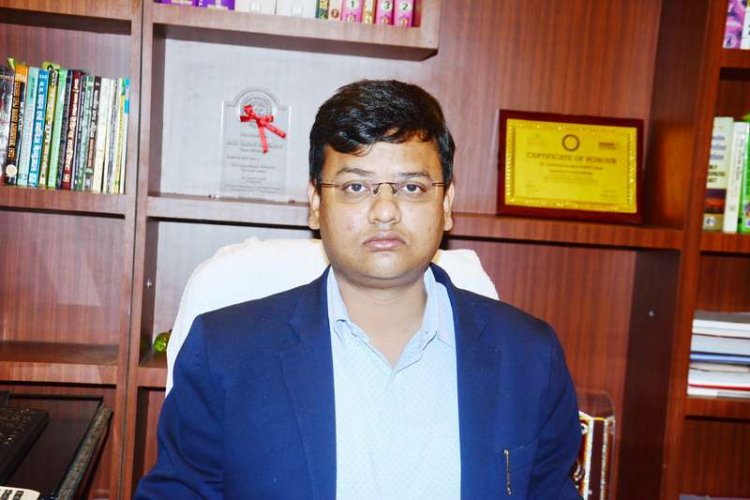 BIG BREAKING: हो सोशल मीडिया का उपयोग, या शहर में जुलुस-जलसे, ये सभी रहेगा प्रतिबंध, आप हो जाए सावधान, नीमच जिले में धारा-144 लागू...! जिला कलेक्टर ने जारी किये प्रतिबंधात्मक आदेश, पढ़े खबर