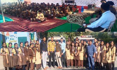 BIG NEWS: पिपलियामंडी नगर का स्कूल, अचानक सायरन बजाती हुई पहुंची डायल हंड्रेड, पहले मची हलचल, फिर बच्चों के चैहरे पर आई मुस्कान, विद्यार्थी भी बोले- थैक्यू पुलिस अंकल, क्या है पूरा मामला...! पढ़े ये खबर