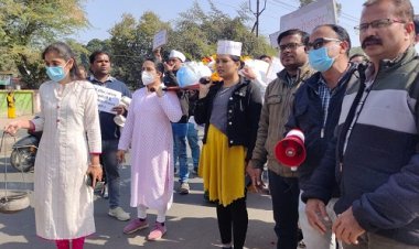 BIG NEWS: अनिश्चित कालीन हड़ताल का 13 वां दिन, मंदसौर शहर में निकाली इनकी शवयात्रा, सरकार से मांग लगातार जारी, पढ़े खबर
