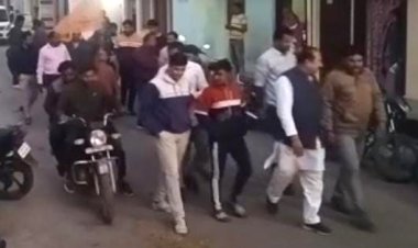 BIG NEWS: दशहरा मैदान में श्रीराम कथा का भव्य आयोजन, समिति के सदस्य पहुंचे नीमच सिटी, विधायक परिहार से साथ मिलकर वितरित की पत्रिका, रहवासियों को बांटे पीले चावल, पढ़े खबर