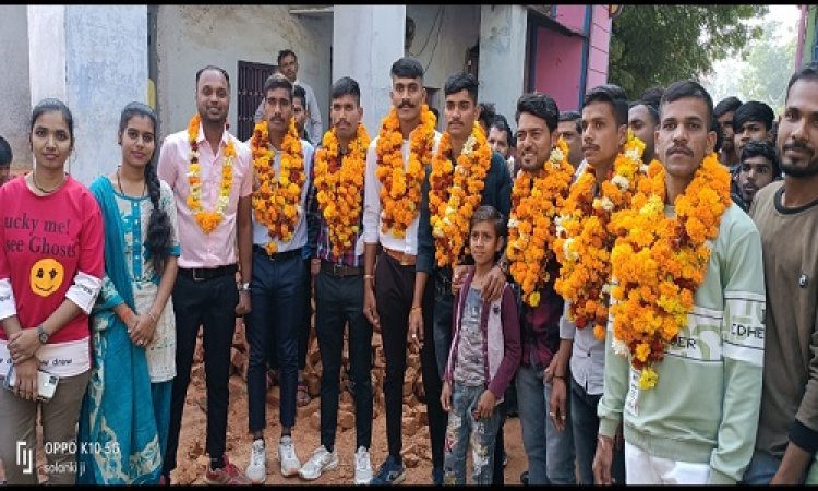 NEWS: भारत सरकार की डिफेंस अग्निवीर योजना में रामपुरा के सात युवकों का चयन, नगरवासियों ने किया भव्य स्वागत, अधिकारीयों ने पहनाएं पुष्पाहार, कराया मुहं मीठा, पढ़े रुपेश सारू की खबर