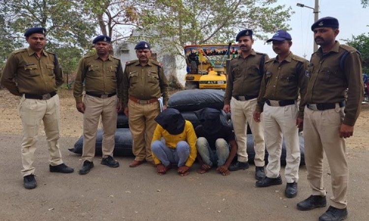 BIG NEWS: ट्रैक्टर पर निकले नशे के सौदागर, बीच में मिली शामगढ़ पुलिस, तलाशी में बाहर आया ट्रॉली में दफन राज, मिली डोडाचूरा की बड़ी खैप, मौके से दो आरोपी गिरफ्तार, पढ़े ये खबर