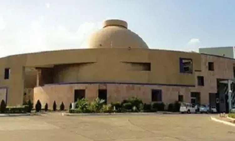 BIG BREAKING: MP में विधानसभा का सत्र आज से, अविश्ववास प्रस्ताव लाने की तैयारी, इन मुद्दों पर गरमा सकता है माहौल...! बेहद हंगामेदार रहने की भी संभावना, पढ़े ये खबर