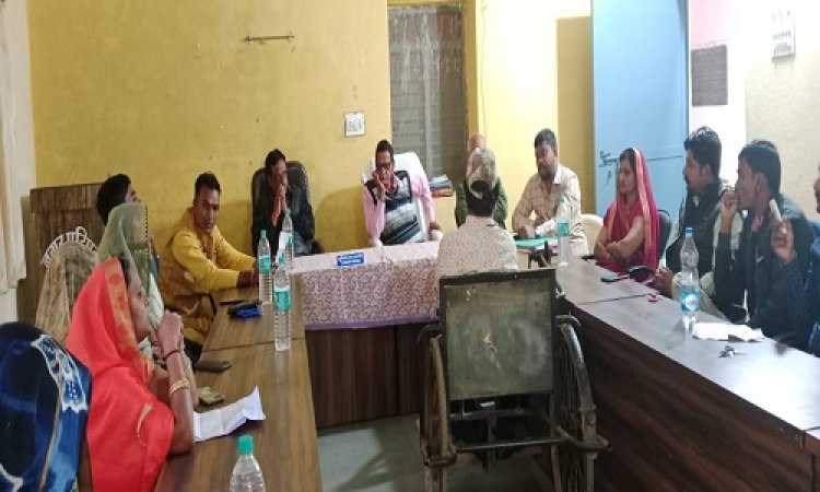 NEWS: नगर परिषद जीरन का साधारण सम्मलेन संपन्न, विकास के मुद्दों पर बनी सहमति, यात्री प्रतीक्षालय की जगह दुकान बनाने का प्रस्ताव नामंजूर, पढ़े राजेश प्रपन्ना की खबर