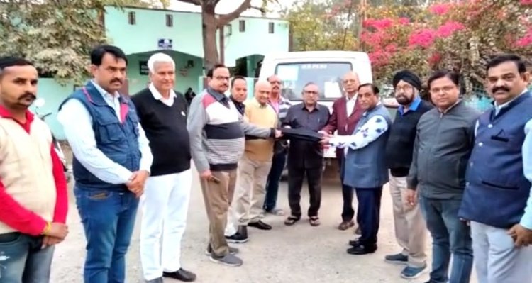 NEWS: रोटरी क्लब की एक और पहल, जिला अस्पताल में उपलब्ध कराएं कंबल, आगामी दिनों में ये भेंट करने का किया वादा, पढ़े खबर