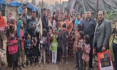 NEWS: नये साल पर NSSG ग्रुप की पहल, नि:सहायों के बीच पहुंचे सदस्य, बांटे गर्म वस्त्र, इनके सहयोग से की मदद, पढ़े खबर