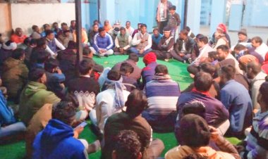 NEWS: ग्वालटोली क्षेत्र के जागरूक एवं युवा मतदाताओं की बैठक संपन्न, जनप्रतिनिधि बोले- आपसी तालमेल और सभी के सहयोग से करेंगे क्षेत्र का चहुमुखी विकास, पढ़े खबर