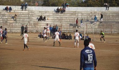 NEWS: गणतंत्र दिवस फुटबाल स्पर्धा, NFA का सेमीफाइनल में प्रवेश, शनिवार को इन टीमों के बीच कड़ा मुकाबला, पढ़े खबर