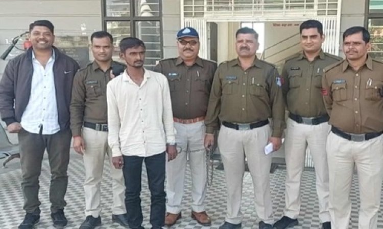 OMG ! वेल्डर बना फर्जी RTO ऑफिसर, इंस्टाग्राम पर MP की युवती से दोस्ती, यहां ले जाकर किया रेप, FIR के बाद पुलिस आई हरकत में, और फिर...! पढ़े ये खबर