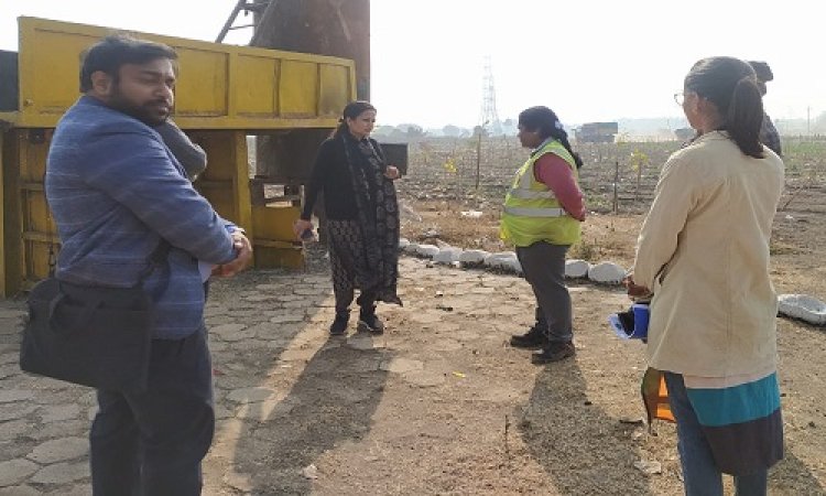 NEWS: नपा CMO... विक्रम सीमेंट प्रतिनिधि के साथ पहुंची ट्रैचिंग ग्राउंड, कचरा छटनी की प्रक्रिया से कराया रूबरू, निरीक्षण भी किया, पढ़े खबर