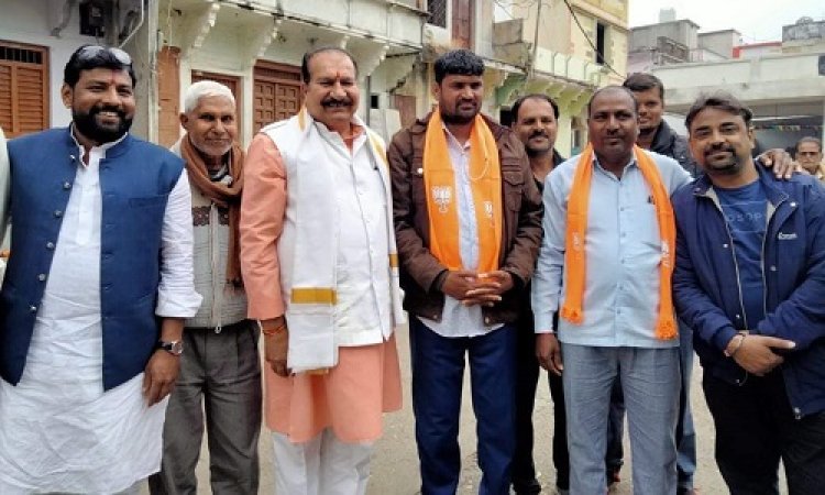 NEWS: नीमच जिले में कांग्रेस को बड़ा झटका, इन दो कर्मठ कार्यकर्ताओं ने छोड़ी पार्टी, थामा भाजपा का दामन, विधायक परिहार ने किया स्वागत, पढ़े खबर