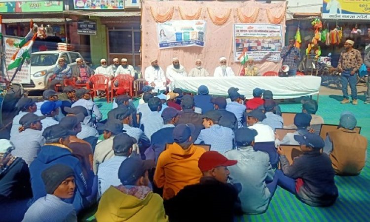 NEWS: 500 से ज्यादा गांव घूमते हुए सैफुद्दीन भाई पहुंचे रामपुरा, समाजजनों ने किया भव्य स्वागत, इस विशेष कार्यक्रम का भी आयोजन, नगरवासियों को दिया ये मैसेज, पढ़े रुपेश सारू की खबर