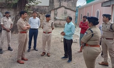 NEWS: हनुमान जयंती पर्व, SP तोलानी पहुंचे मनासा, संवेदलशील इलाकों का किया निरिक्षण, तो मार्गो का लिया जायजा, फिर अधिकारीयों को दिए ये निर्देश, पढ़े खबर