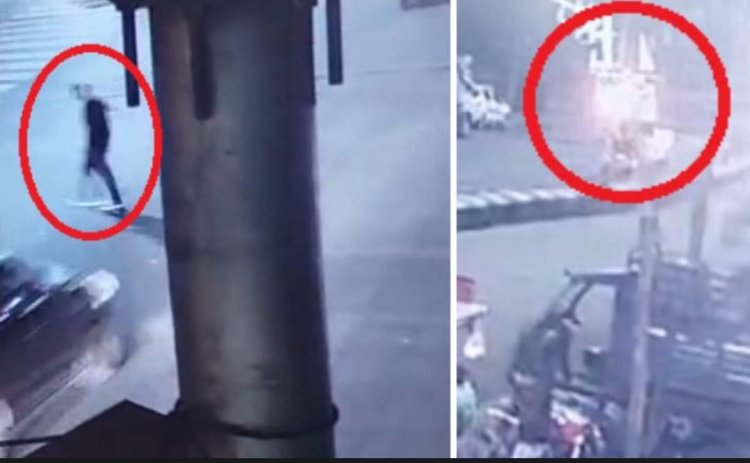 NEWS : बीच सड़क जिंदा जलता मिला युवक, मौत से पहले बोला- पुलिसवालों ने जलाया, क्या लोकायुक्त को थी तलाश...! पढ़े खबर