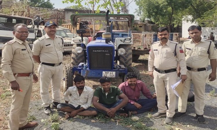 BIG NEWS: बाड़े में खड़ा ट्रैक्टर-ट्रॉली चोरी, किसान दौड़कर पहुंचा थाने, फिर हरकत में आई पुलिस, अब मिली सफलता, नीमच सिटी व जीरन के आरोपी गिरफ्तार, पढ़े ये खबर
